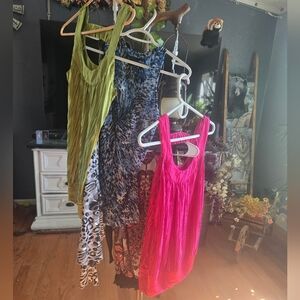 Bundle Of 5 Womens Tanks/tops, Will Fit Small Or Medium